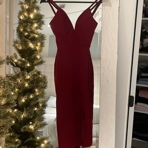 Sexy burgundy midi dress
